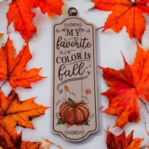 NWOT Fall Wall Sign